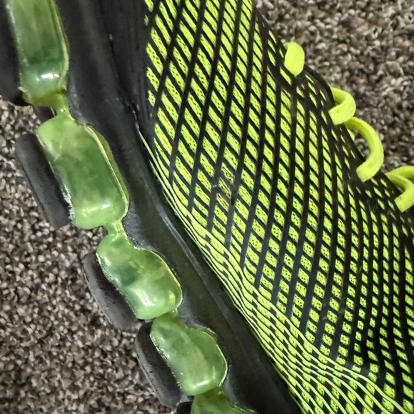 Reebok Lime Green Running Shoes - Picture 7 of 8